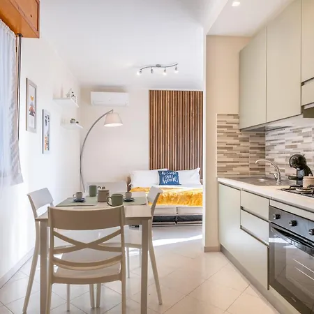 Rentwin-cisanello Apartamento *